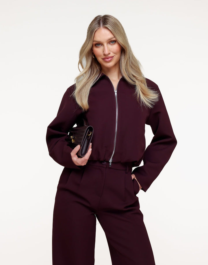 Aubergine Premium Achterkant Detail Jas- Set