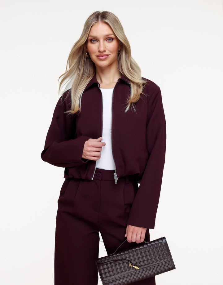 Aubergine Premium Achterkant Detail Jas- Set