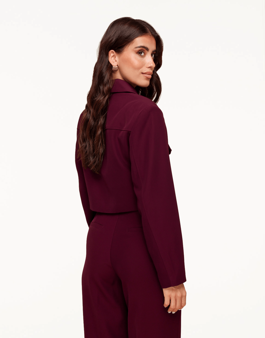 Aubergine Studio Cropped - Jasje