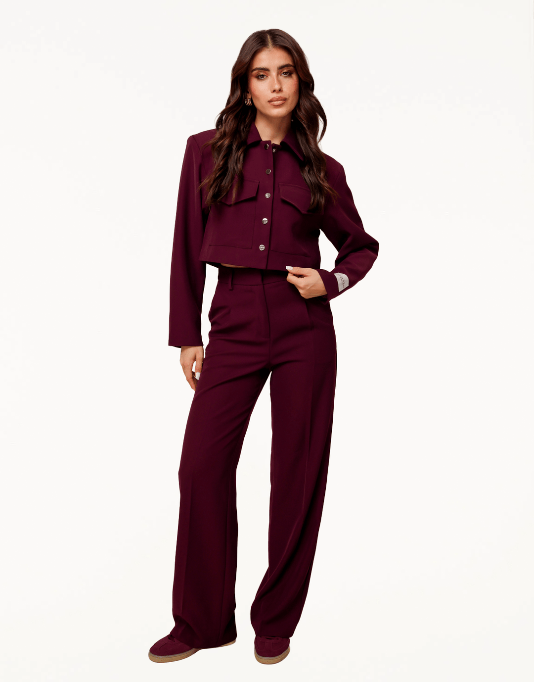 Aubergine Studio Cropped - Jasje