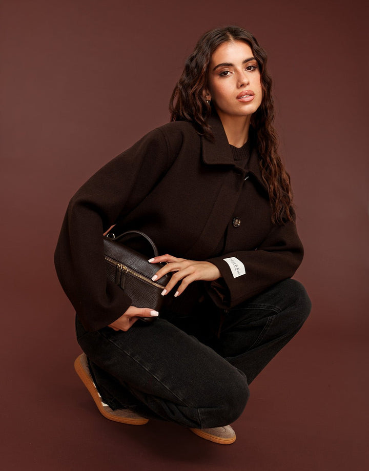 Bruine Korte Studio Coat - Jas