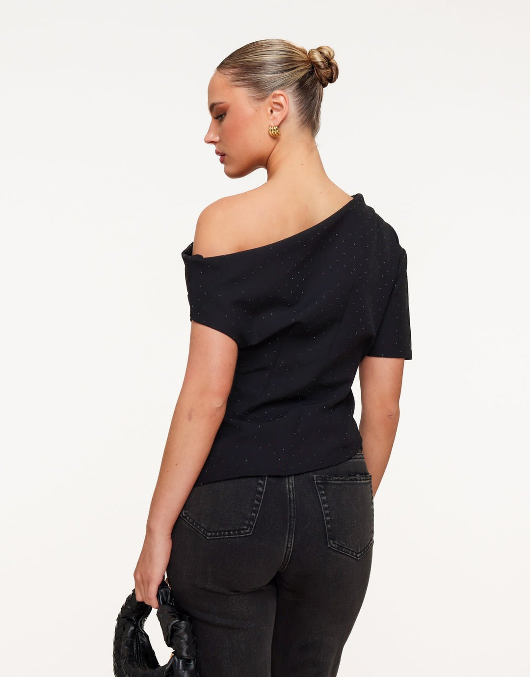 Zwarte Gedrapeerde Off Shoulder Zwarte Stenen SS - Top