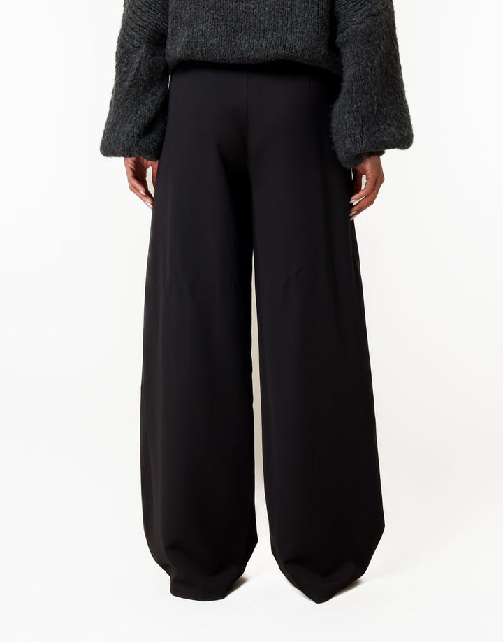 Zwarte Plooien - Pantalon